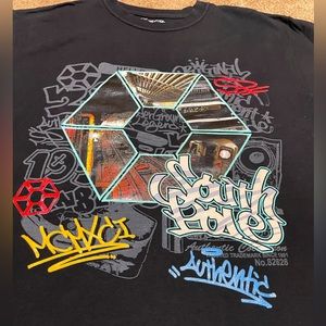 AMAZING VINTAGE SOUTH POLE “SIGNATURE SERIES” T-SHIRT SUBWAY NYC PRINT SIZE L